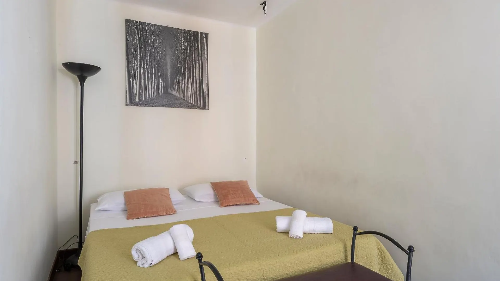 Fori Imperiali Lovers Apartment Řím
