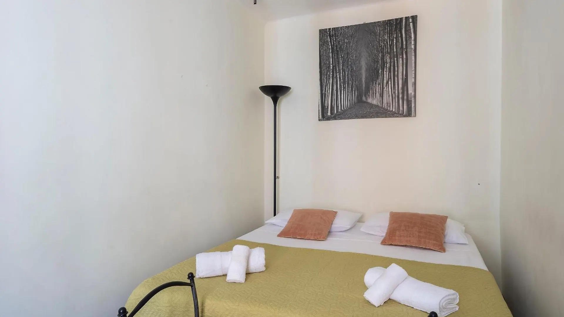 Fori Imperiali Lovers Apartment Řím
